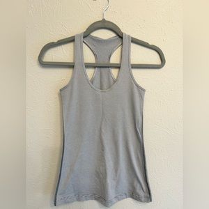 Lululemon Cool Racer back size 4